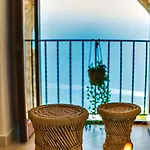 La Casa Sul Sentiero Degli Dei Holiday home *